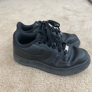 Black Nike Air Force 1